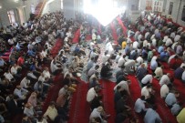 BALıKLıGÖL - Peygamberler Şehrinde Binlerce Kişi Bayram Namazı İçin Balıklıgöl'e Akın Etti