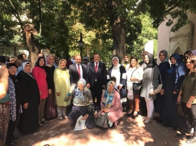 AK Parti Afyonkarahisar Heyeti Taş Medrese'de Bayramlaştı