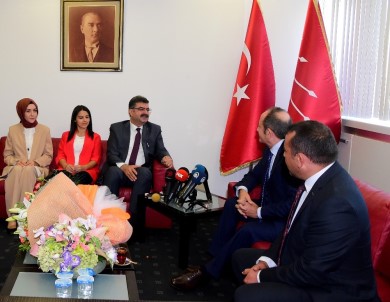 AK Parti'den CHP'ye Bayram Ziyareti