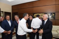 BAYRAMLAŞMA - Başkan Gül, Halkla Bayramlaştı