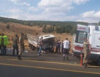 Bingöl'de otomobille pikap çarpıştı: 4 ölü, 9 yaralı
