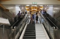 YÜRÜYEN MERDİVEN - Çin'de Piyano Merdivenler