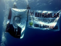 ALI HAKAN - Erdoğan'ın Bayramını Denizin Altında Kutladılar