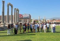 EKONOMİ ÜNİVERSİTESİ - Turizmde Büyük Tehlike Açıklaması 'Arkeolojik Vandalizm'