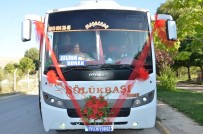 GELİN ARABASI - Otobüs Gelin Arabası Oldu