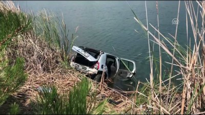 Otomobil Sulama Göletine Yuvarlandı Açıklaması 4 Ölü