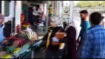 Siirt'te Otomobille Pikap Çarpıştı Açıklaması 7 Yaralı