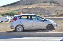 İSMAİL YILMAZ - Başkan Yıldırım, Makam Aracını Durdurarak Yaralıların Durumunu Sordu