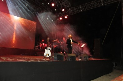 Fettah Can'dan Muhteşem Konser