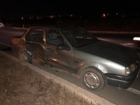 İki Otomobil Kavşakta Çarpıştı Açıklaması 3 Yaralı