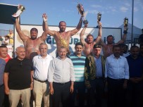 SANCAKTEPE YAĞLI GÜREŞLERİ - Sancaktepe'de Başpehlivan Ali Gürbüz Oldu