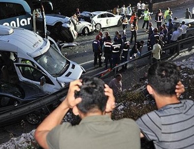 Bayram tatilinde trafik kazalarının acı bilançosu