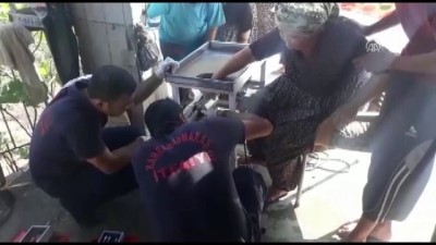 Elini Kıyma Makinesine Kaptıran Kadını İtfaiye Kurtardı