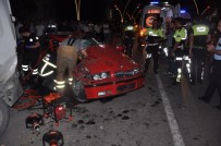 Uşak'ta Trafik Kazası Açıklaması 1 Ölü, 2 Ağır Yaralı