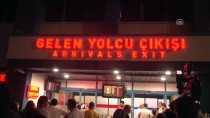 Ekuban, Trabzonspor İçin Türkiye'ye Geldi