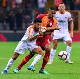 İlk Yarı Galatasaray'ın Üstünlüğüyle Bitti