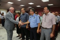 KAZıM KURT - Kazım Kurt Belediye Çalışanları İle Bayramlaştı