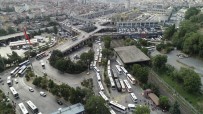 Otogarda Kilometrelerce Otobüs Kuyruğu