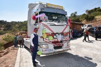 GELİN ARABASI - Tır Şoförünün Çocukluk Hayali Gerçek Oldu