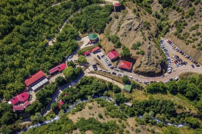 Tomara Şelalesi Tabiat Parkında Tüm Zamanların Rekoru Kırıldı