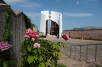 RESMİ TÖREN - 3. Cumhurbaşkanı Celal Bayar Kabri Başında Anıldı