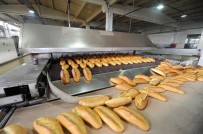 EKMEK İSRAFI - Her Yıl 2,1 Milyar Ekmek Çöpe Atılıyor