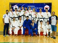 AZIZ KOCAOĞLU - Zafer Kupası'ndan Şampiyonlukla Döndüler