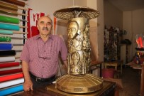 KARACAOĞLAN - 12 Türk Büyüğünü Rölyef Çalışmasına Yansıttı