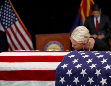 ABD'li Senatör Mccain İçin Cenaze Töreni