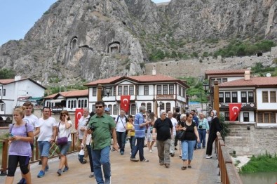 Amasya'daki Müzeleri Bayram Tatilinde Nüfusunun Yarısı Kadar Kişi Gezdi