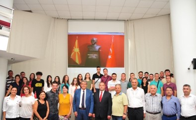 Makedonya Atatürkçü Derneği'nin Gençlerinden Başkan Çalkaya'ya Ziyaret