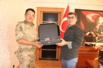 MEHMET NURİ ÇETİN - Muş İl Jandarma Komutanı Baykal'dan Varto Kaymakamı Çetin'e Ziyaret