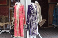 ERHAN GÜLERYÜZ - Osmanlı Giysileri Antika Festivali'nde Görücüye Çıktı