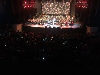 HÜSNÜ ŞENLENDİRİCİ - Yavuz Bingöl Ve Piyanist Mehveş Emeç'ten Anlamlı Konser