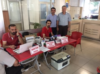 PTT'den Kızılay'a Kan Bağışı