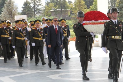 Bakan Akar Açıklaması 'Azim Ve Kararlılıkla Mücadelemiz Devam Edecek'