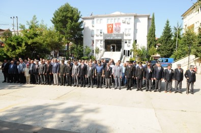 Dinar'da 30 Ağustos Zafer Bayramı Törenle Kutlandı