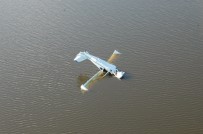 ORION - Pilot, Mantar Toplamaya Uçağıyla Gitti, Uçağı Göle Düştü