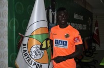 CENGIZ AYDOĞAN - Alanyaspor, Papiss Cisse'yi Transfer Etti
