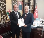 ÜLKÜCÜ - Eskişehir Ülkü Ocakları'nın Tapusu Bahçeli'ye Sunuldu