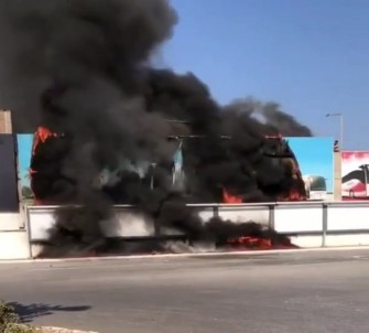İzmir Otogarında Korkutan Yangın