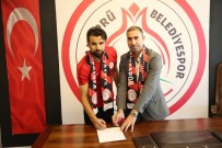 DIYARBAKıRSPOR - Karaköprü'den Sağ Beke Son Gün Takviyesi