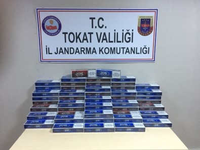 Sigara Kaçakçısı, Jandarmaya Yakalandı