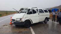 Burdur'da Trafik Kazası Açıklaması 3 Yaralı Haberi