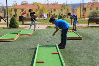 Odunpazarı'nda Çocuklar Mini Golfle Tanıştı