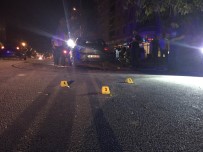 ÇUKURÇAYıR - Önce Otomobile Çarptı Sonra Ateş Açtı