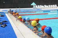 KALABA - Sıcak Bastırdı, Havuzlar Doldu Taştı