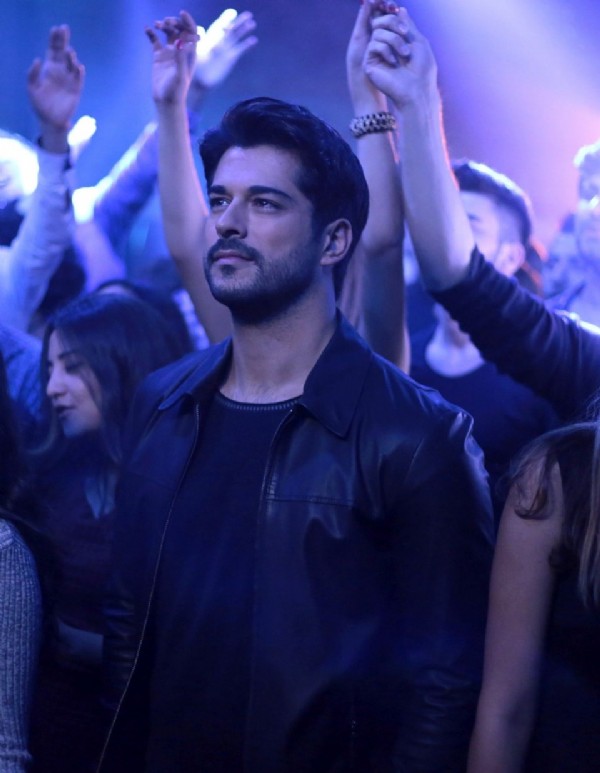 Burak Özçivit tükenmişlik sendromuna mı yakalandı ?