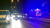 İzmir'de Tramvay Durağına Giren Otomobilin Sürücüsü Yaralandı