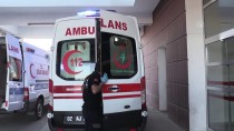 ADıYAMAN ÜNIVERSITESI - Adıyaman'da Tiner Tenekesi Patladı Açıklaması 2 Yaralı